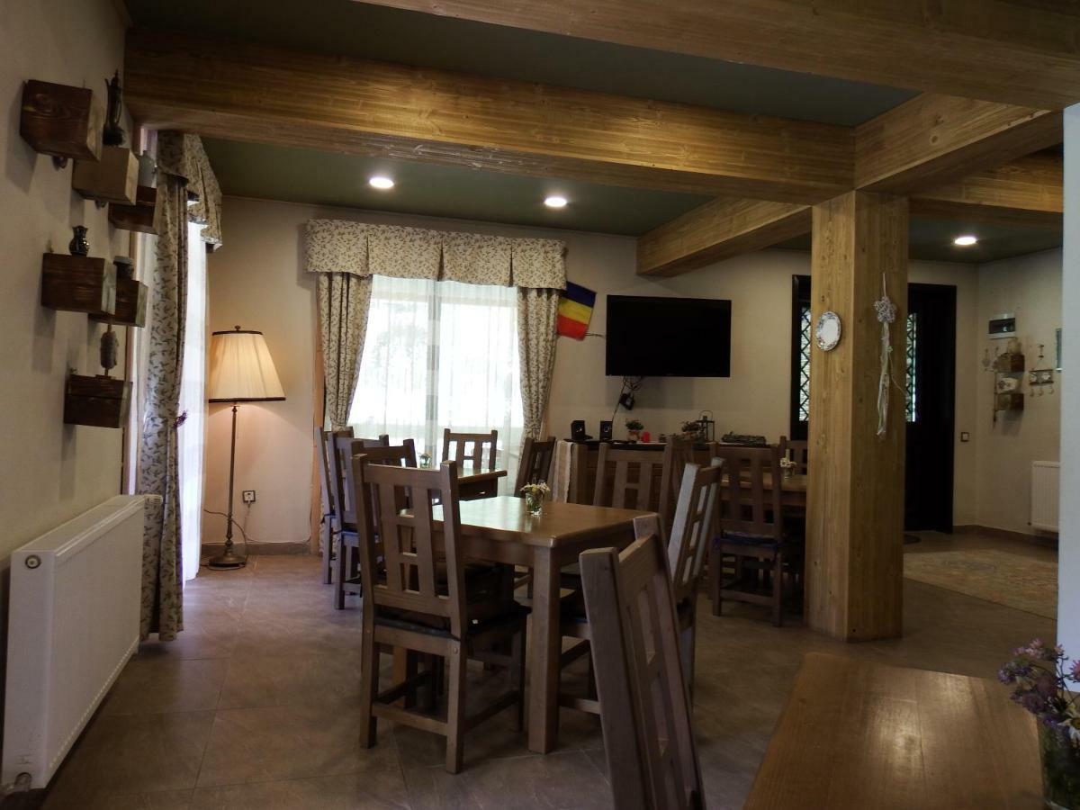 Casa Din Vale Hotel Sacuieu Ngoại thất bức ảnh