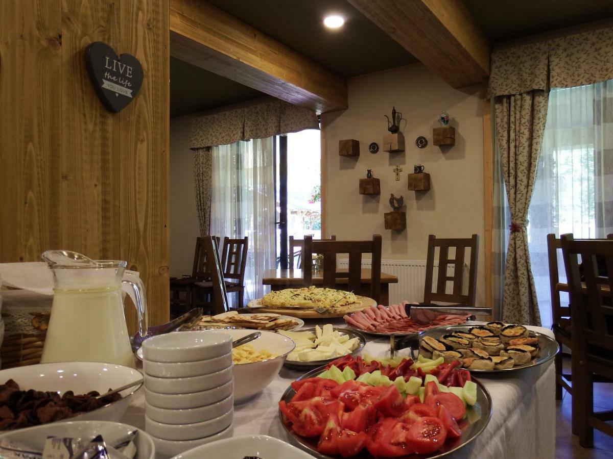 Casa Din Vale Hotel Sacuieu Ngoại thất bức ảnh